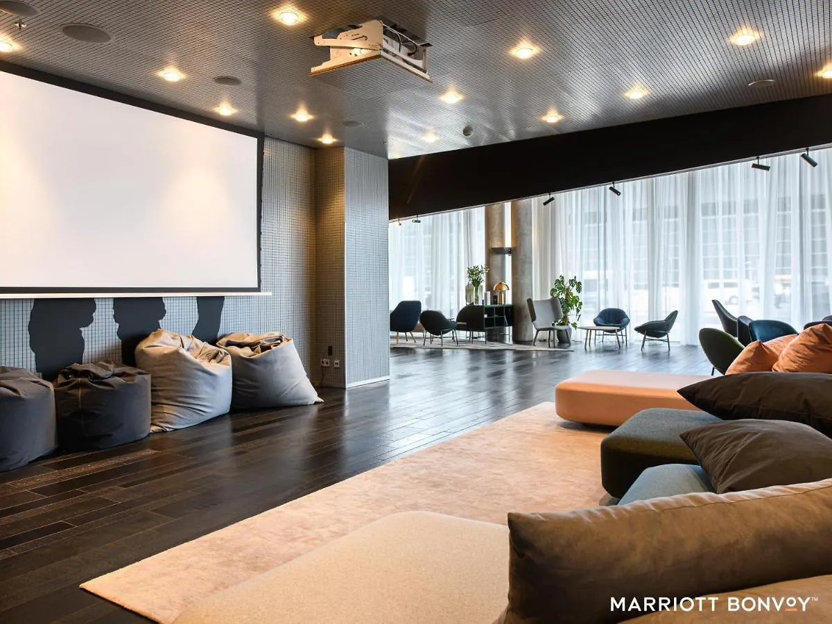 Renaissance Warsaw Airport Hotel